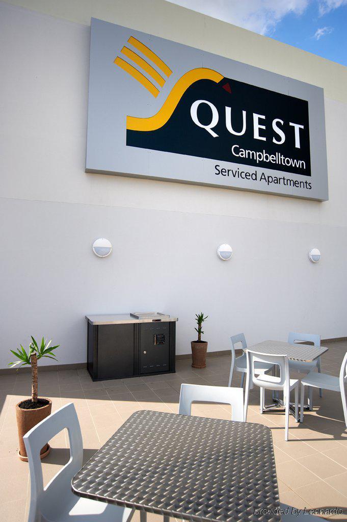 Quest Campbelltown Aparthotel Restaurante foto