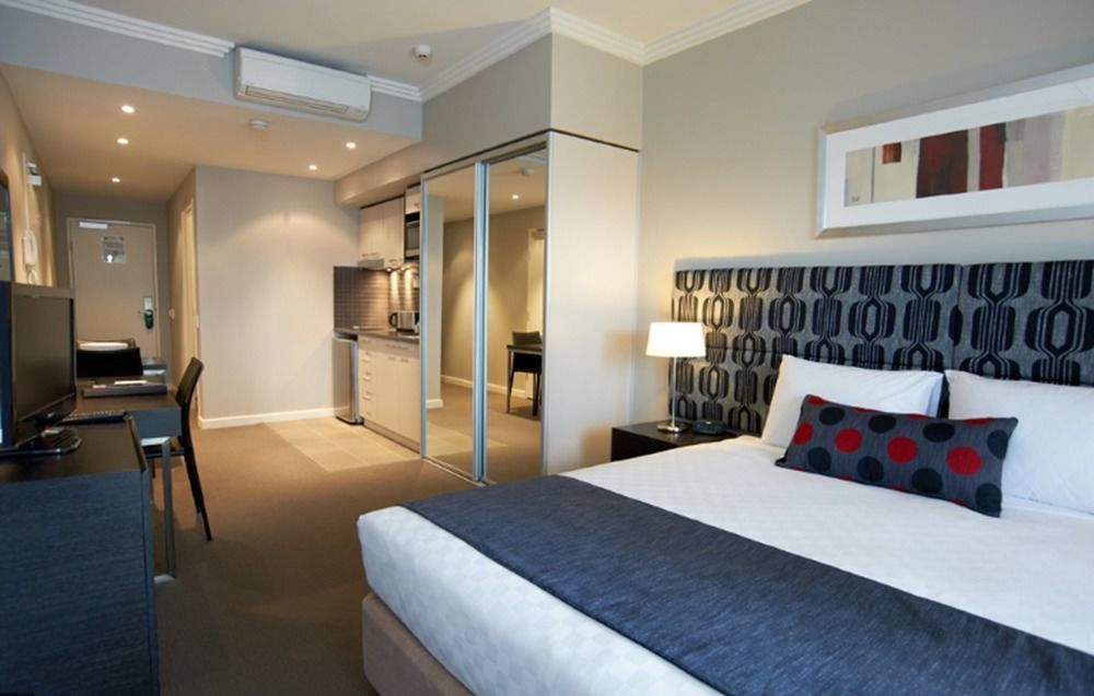 Quest Campbelltown Aparthotel Exterior foto